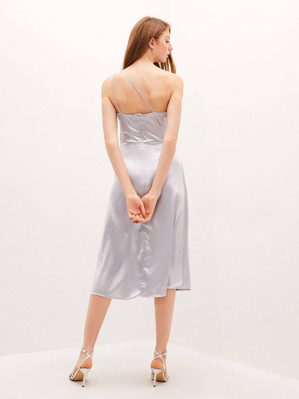 Gri Düz Tek Omuz Kadın Saten Elbise-5