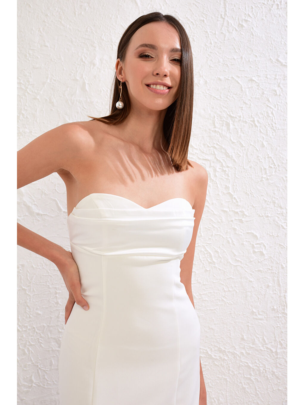 Beyaz Save The Date Dokulu Kumaştan Straplez Elbise-3