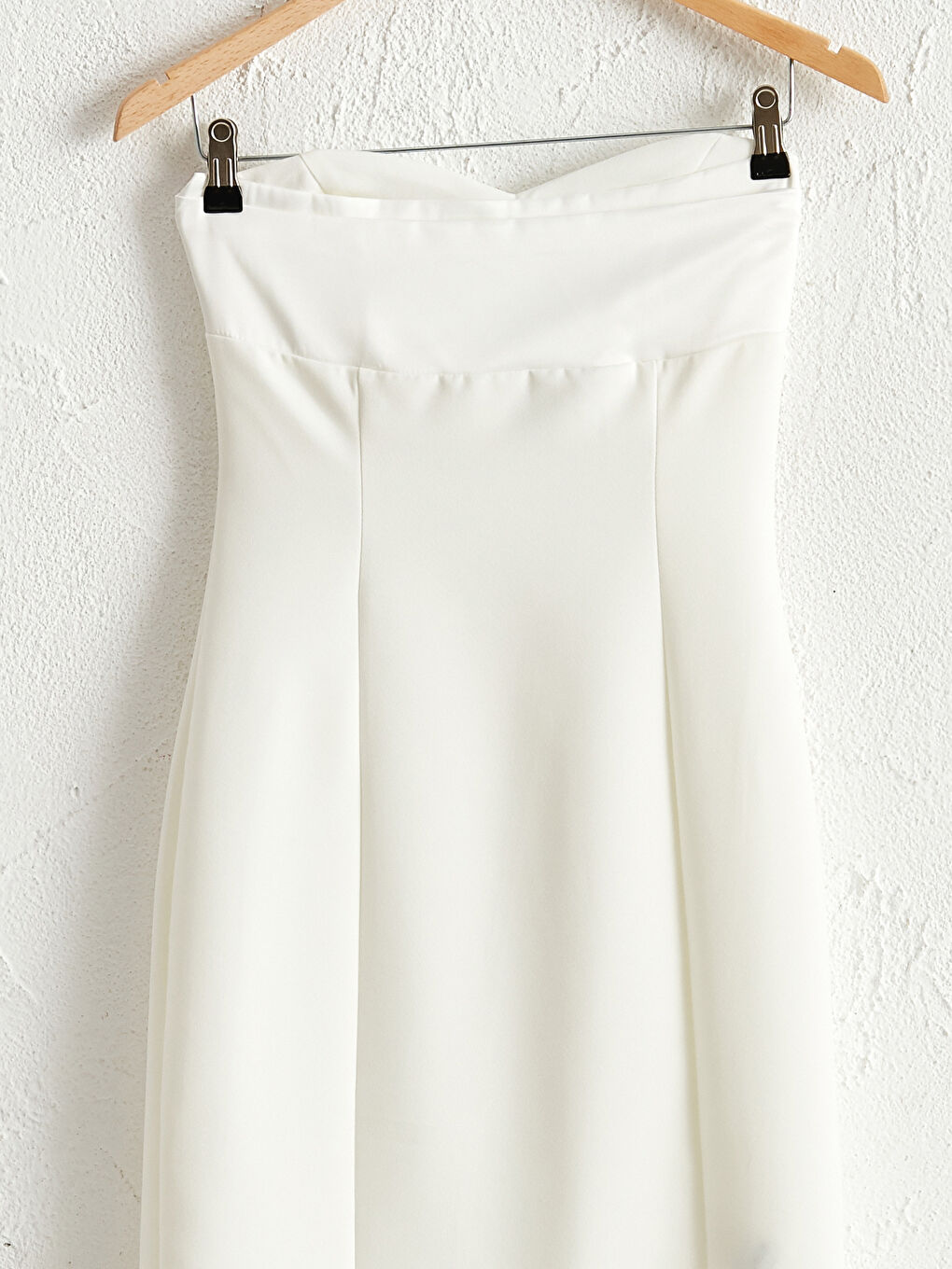 Beyaz Save The Date Dokulu Kumaştan Straplez Elbise-6