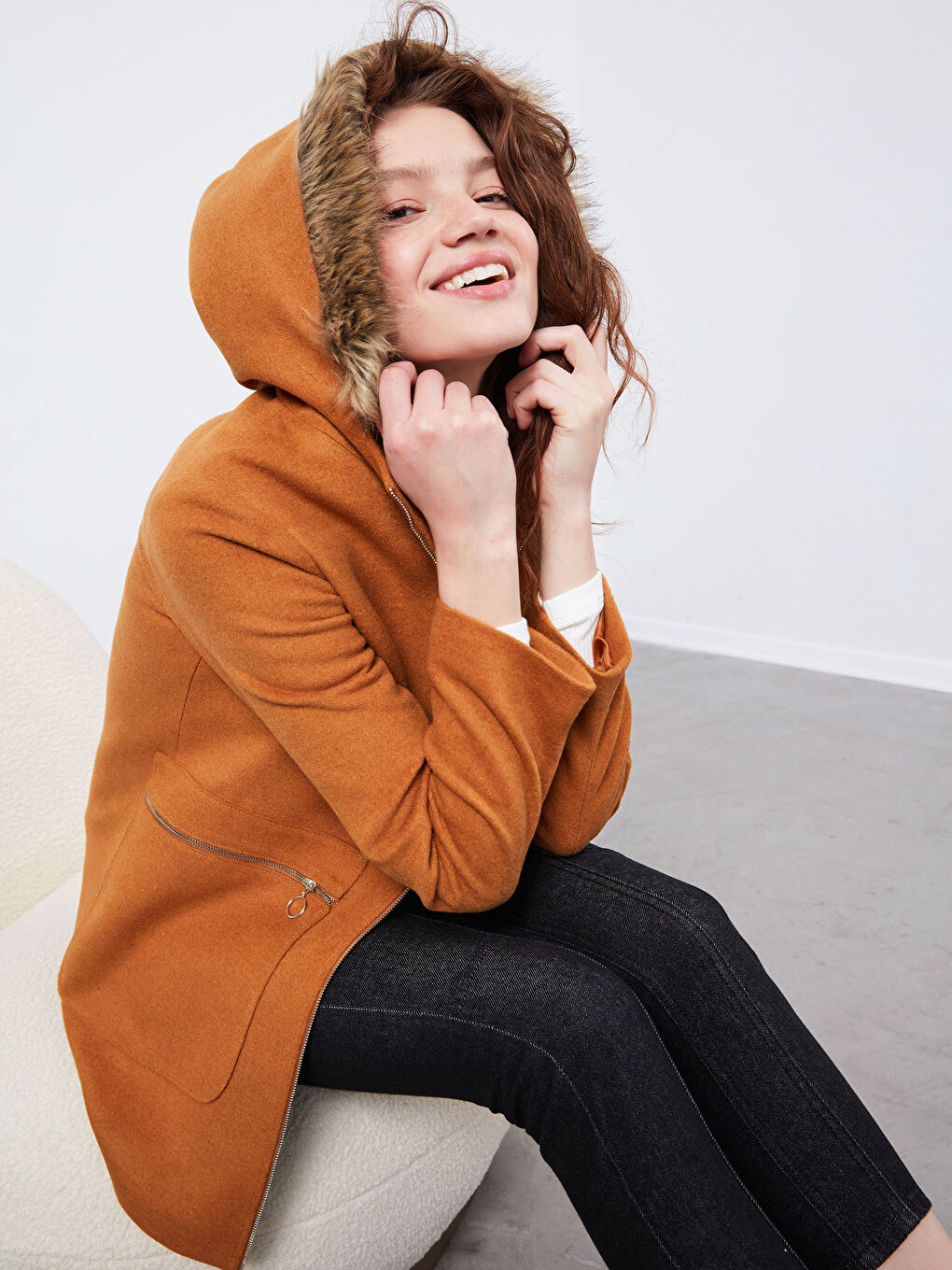 Bej Kapüşonlu Kaşe Kaban-3