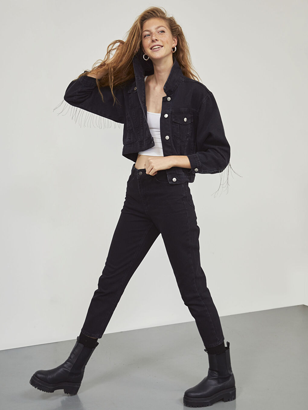 جينز نسائي واسع ومريح-2