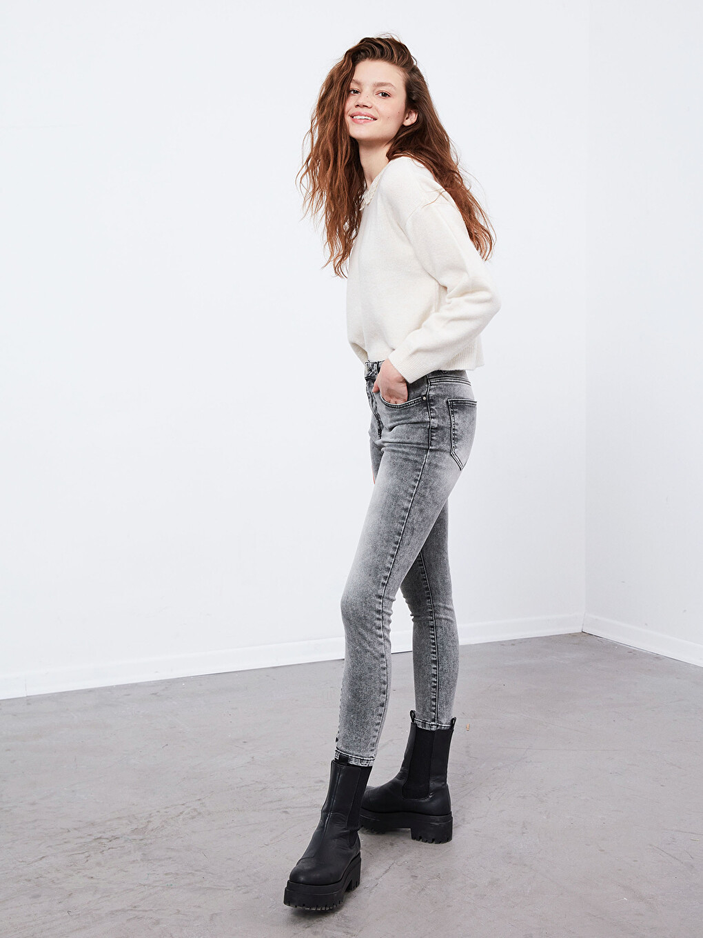 Mercury Skinny Fit Women's Jeans-1