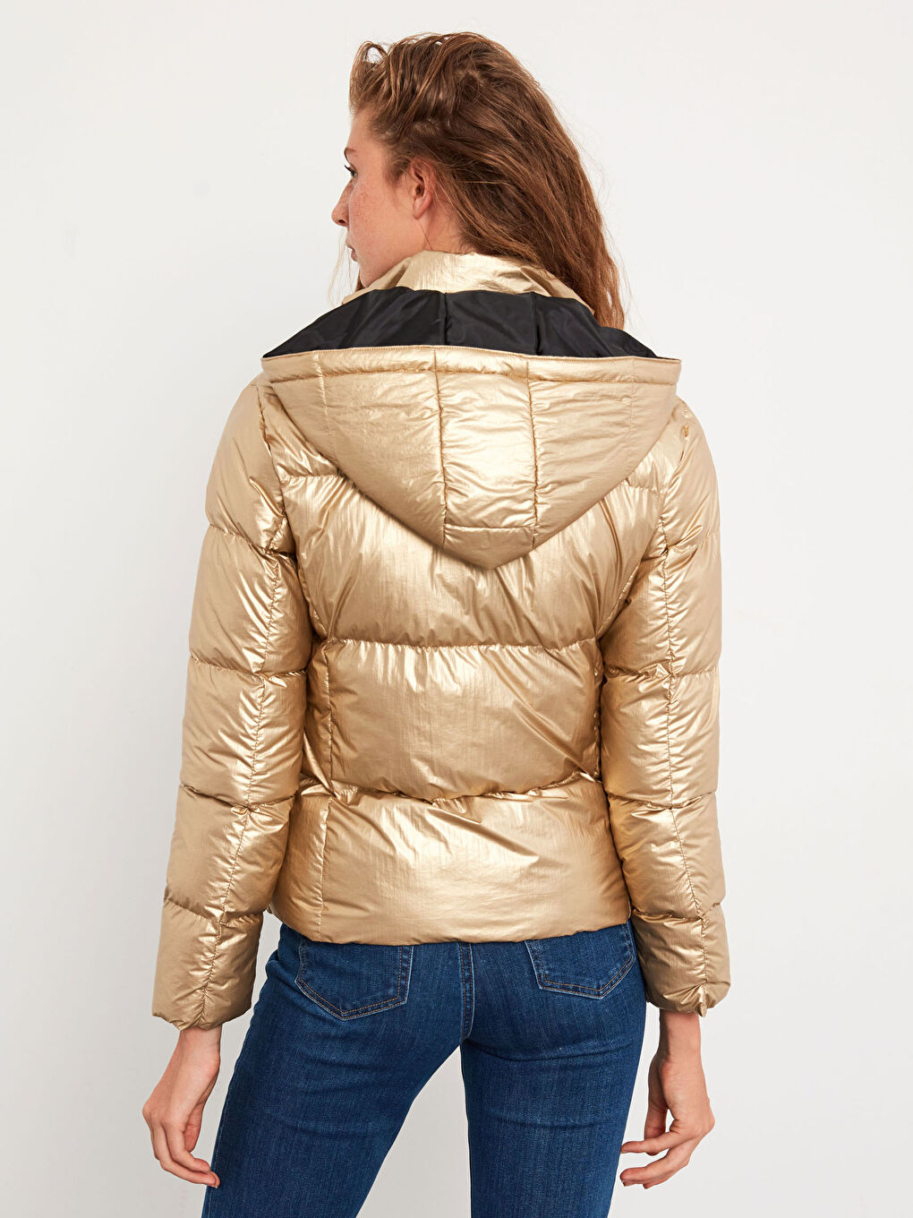 Sarı Kapüşonlu Şişme Mont-5