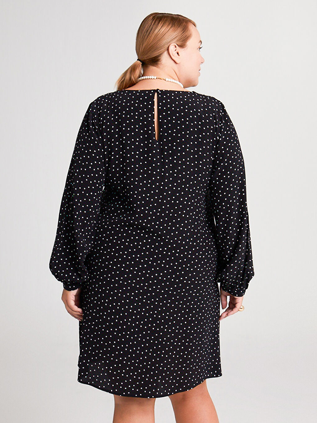 Siyah V Yaka Krep Elbise-3