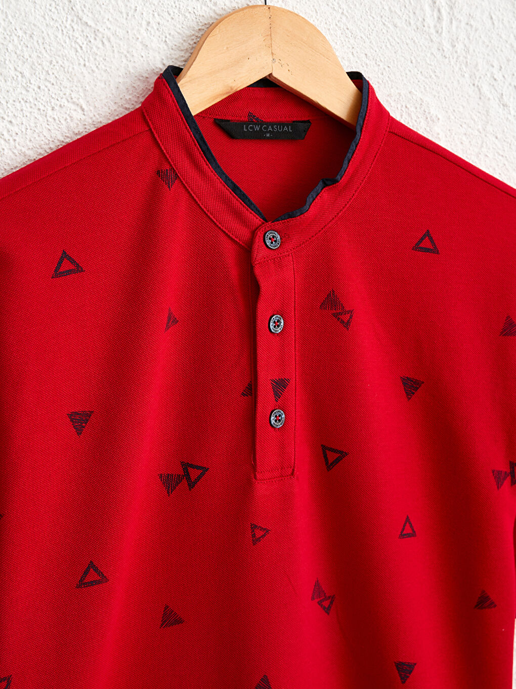 Футболка с воротником-стойкой и коротким рукавом из пике-1