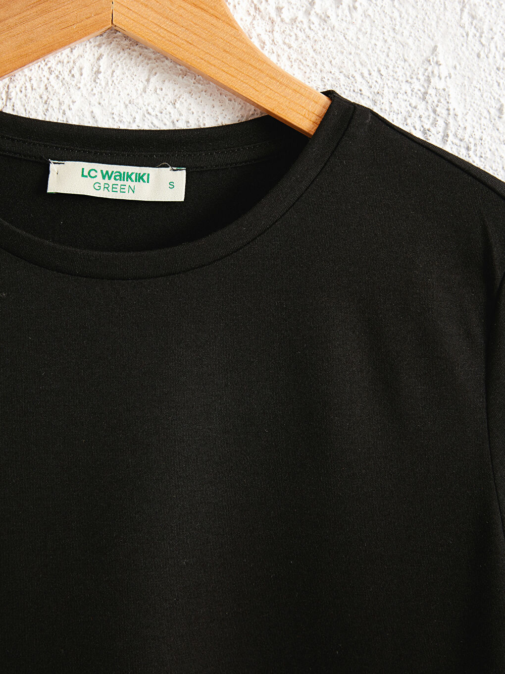 Siyah Düz Bisiklet Yaka Tişört-4