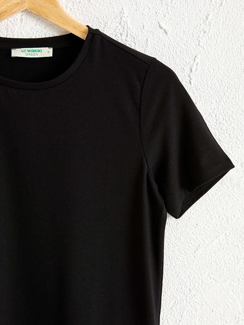 Siyah Düz Bisiklet Yaka Tişört-3