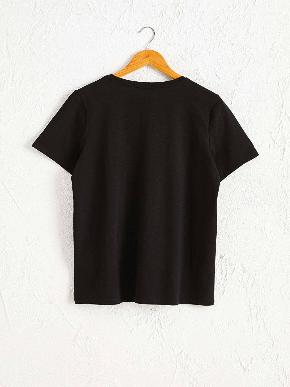 Siyah Düz V Yaka Tişört-2