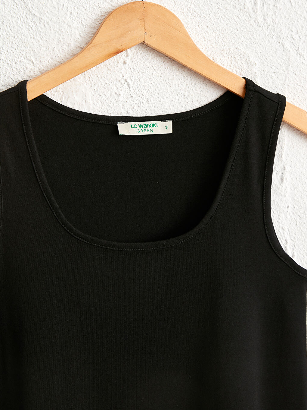 Plain Crew Neck Tank Top-2