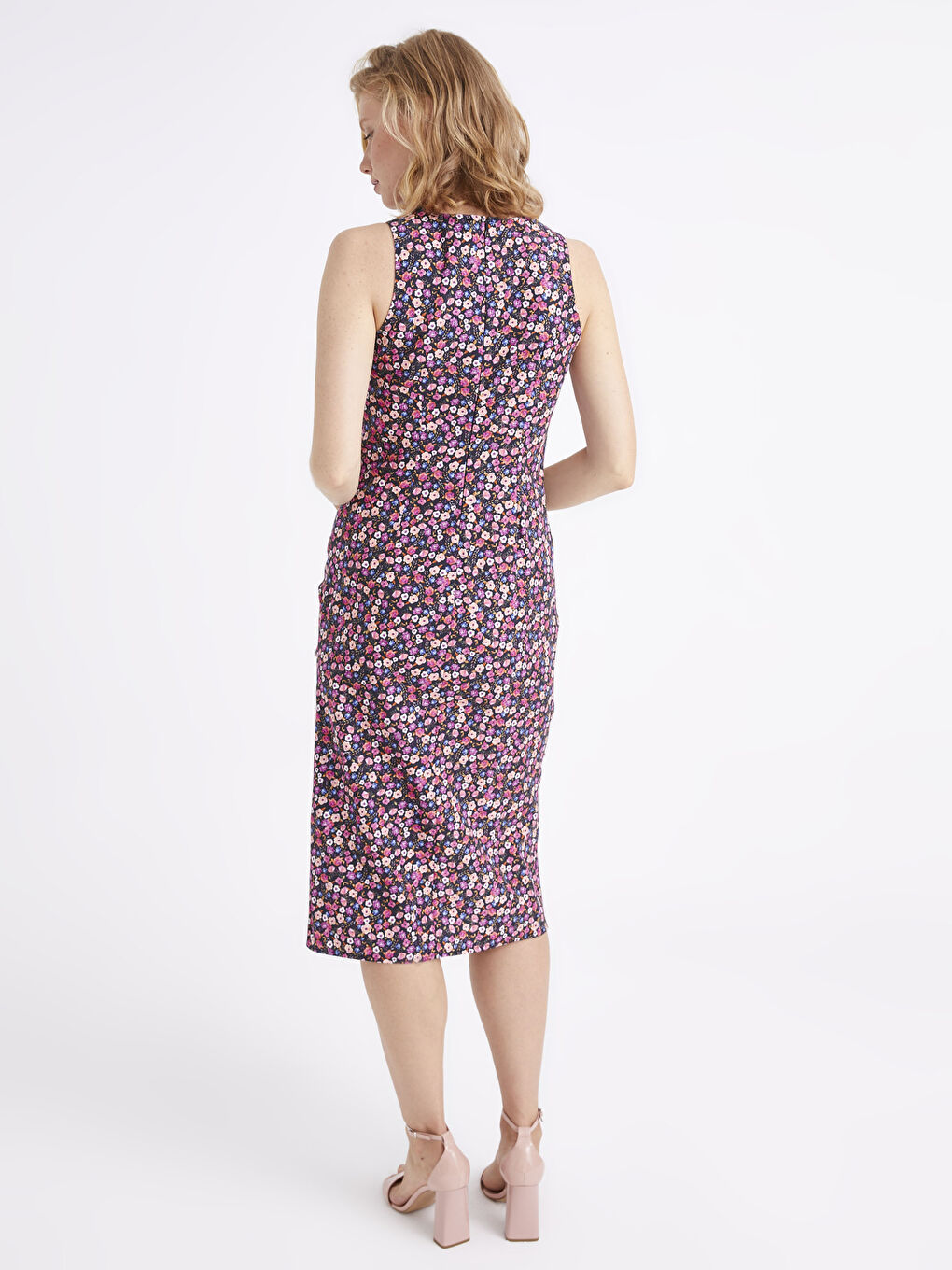 Pembe Çiçek Desenli Büzgülü Poplin Elbise-4