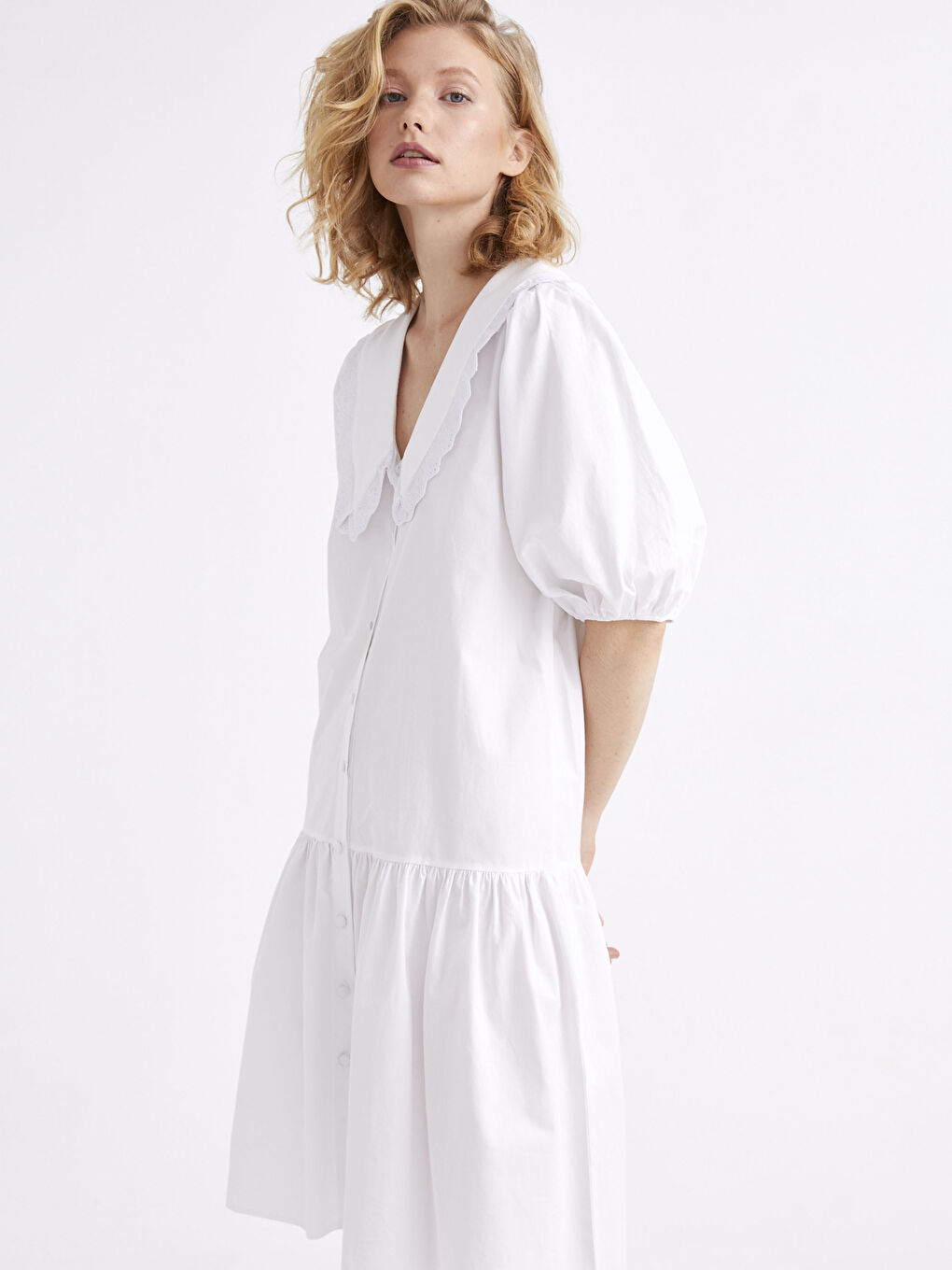 Beyaz Appleline Fisto Detaylı Poplin Elbise-10