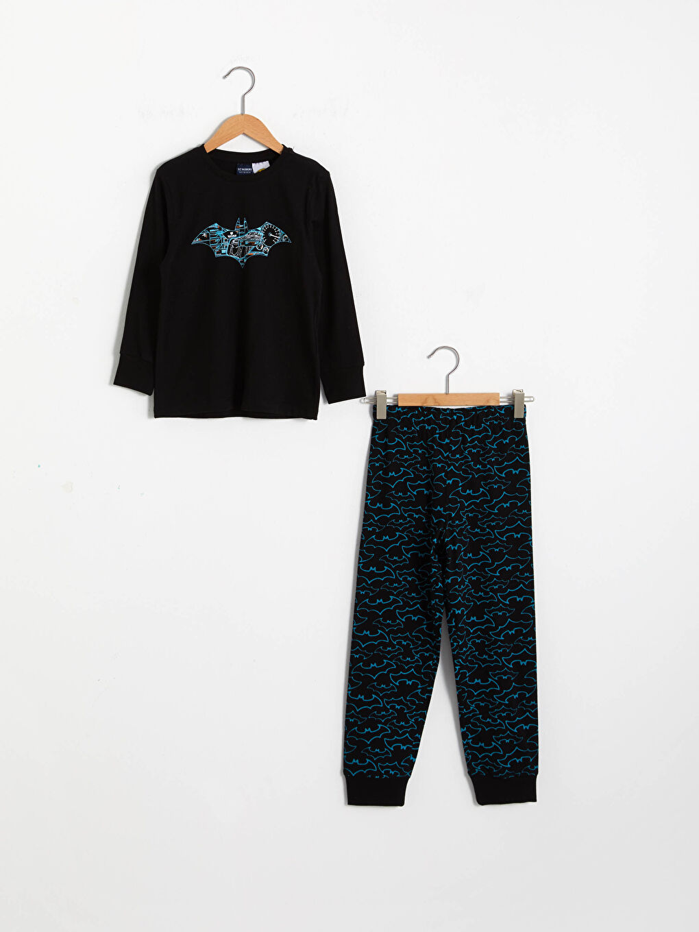 Siyah Erkek Çocuk Batman Baskılı Pijama Takımı