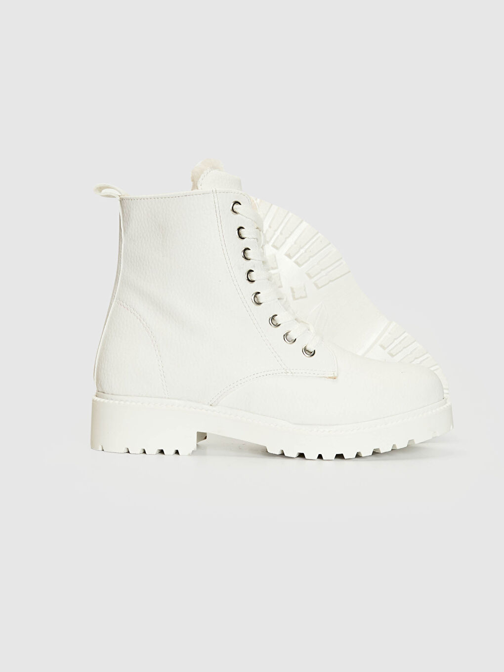 Beyaz Kürk Detaylı Bağcıklı Bot-3