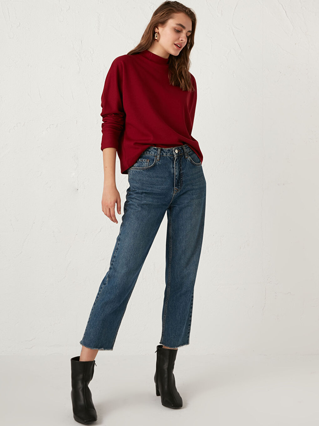 Kırmızı Dik Yaka Düz Uzun Kollu Kadın Tişört-2