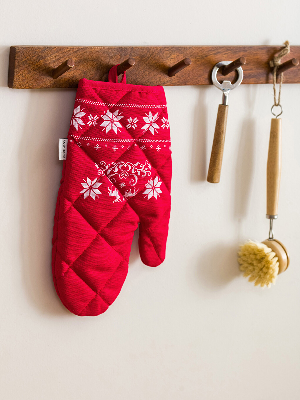 New Year Themed Oven Mitten