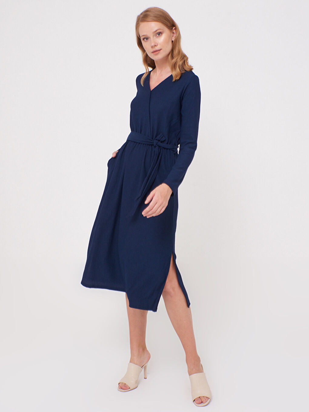 Lacivert Beli Bağlama Detaylı Elbise-1