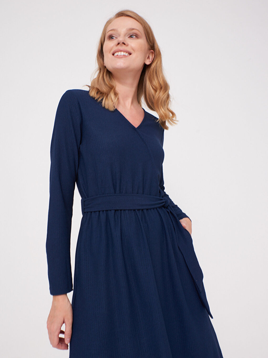 Lacivert Beli Bağlama Detaylı Elbise-2