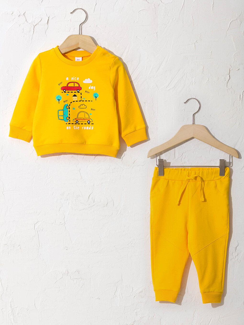 Set Hanorac Imprimat Și Pantaloni De Trening Pentru Băieței