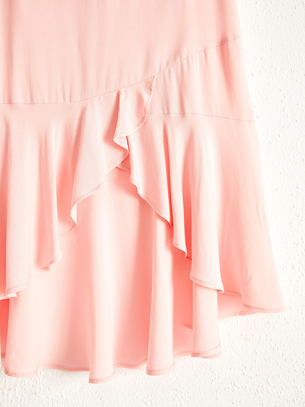 Pembe Fırfır ve Büzgü Detaylı Etek ve Bluz-7