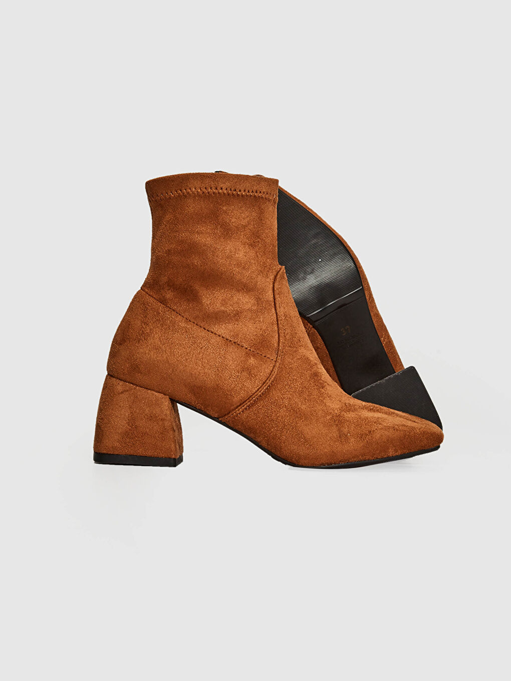 بوت نسائي بطول الكاحل من جلد شمواه-2