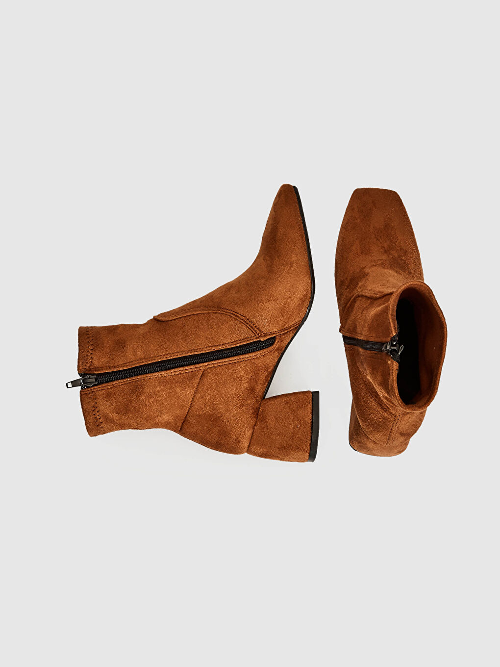 بوت نسائي بطول الكاحل من جلد شمواه-3