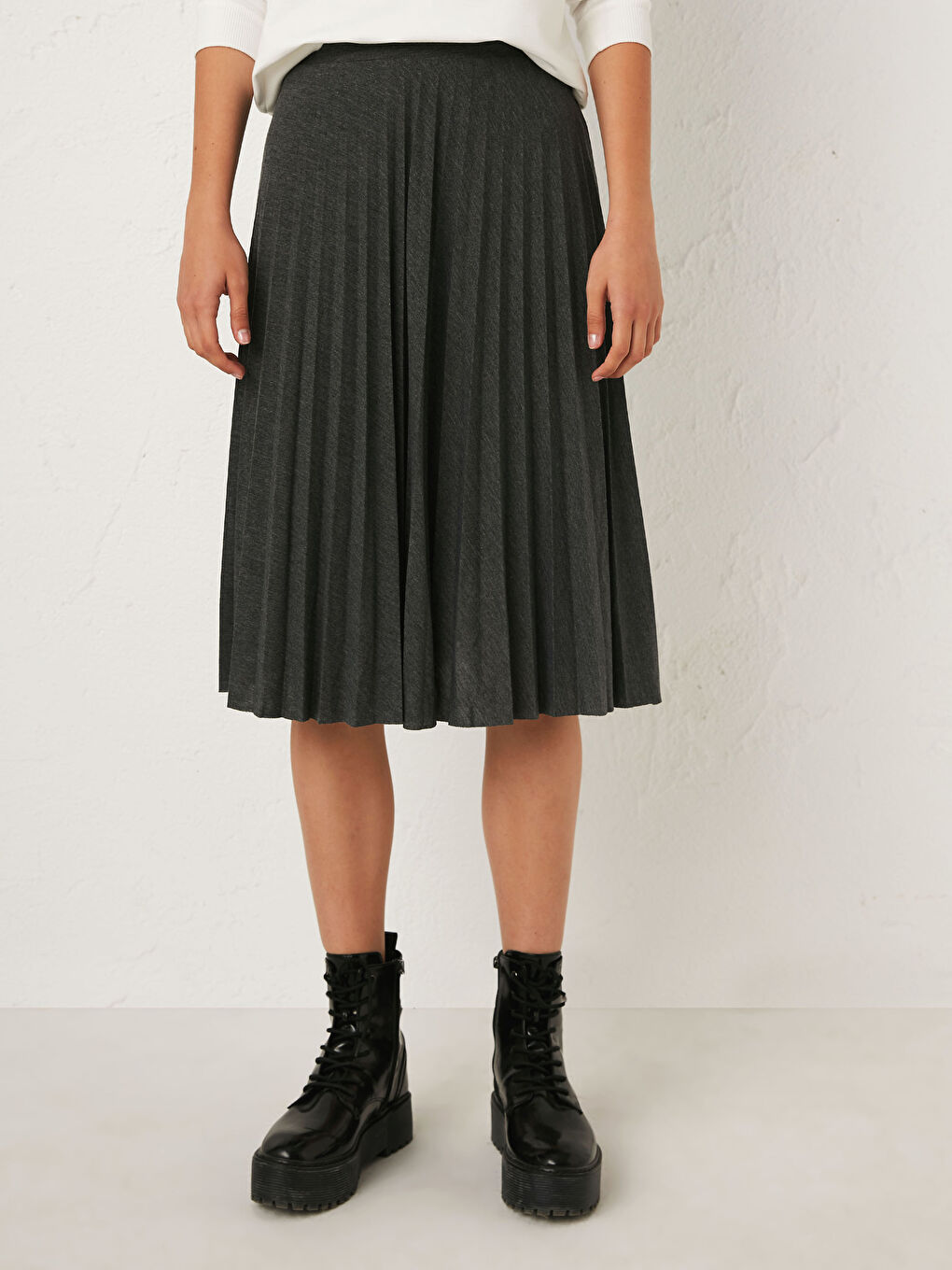 LCW Vision Elasticated Waist Pleated Skirt -0WDY34Z8-QAZ
