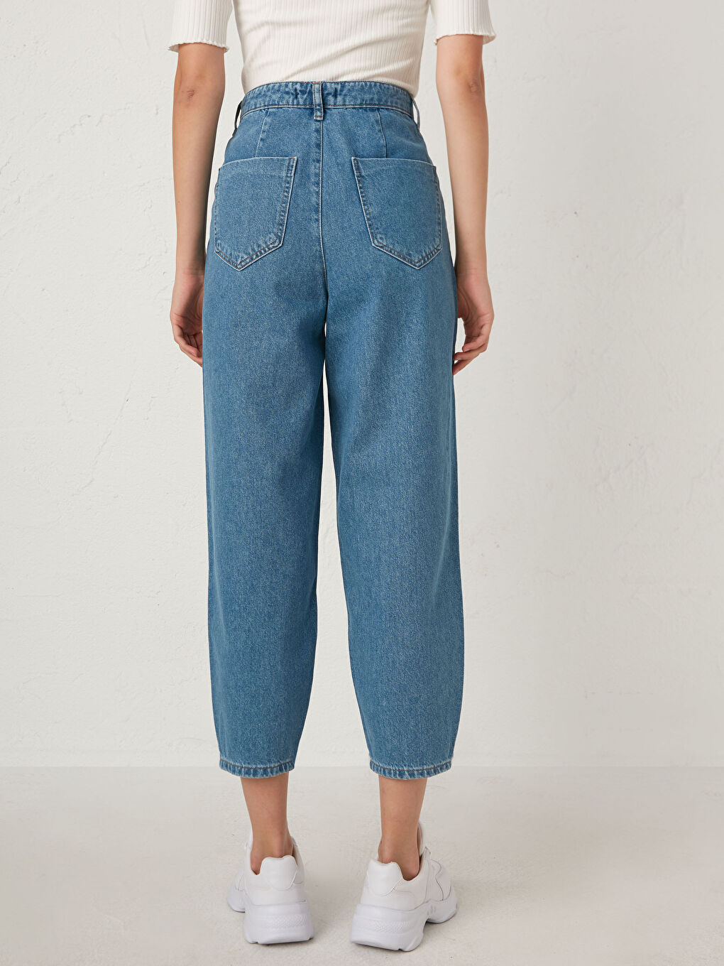 Джинсы слоучи женские-3