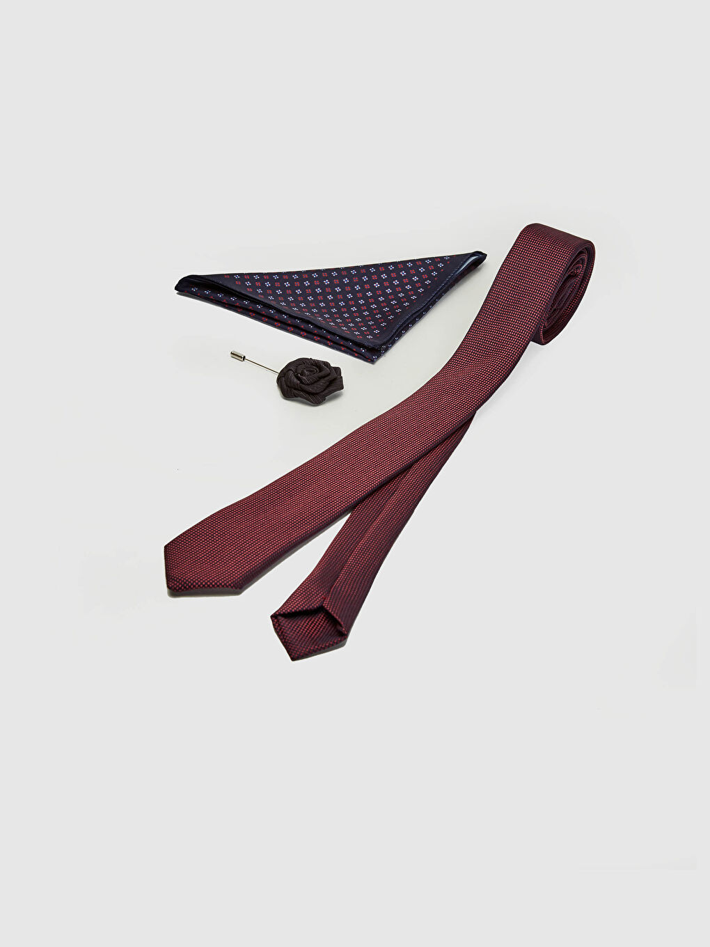 LC Waikiki 3-pcs Figured Tie, Handkerchief and Badge -0WEE09Z8-QV1