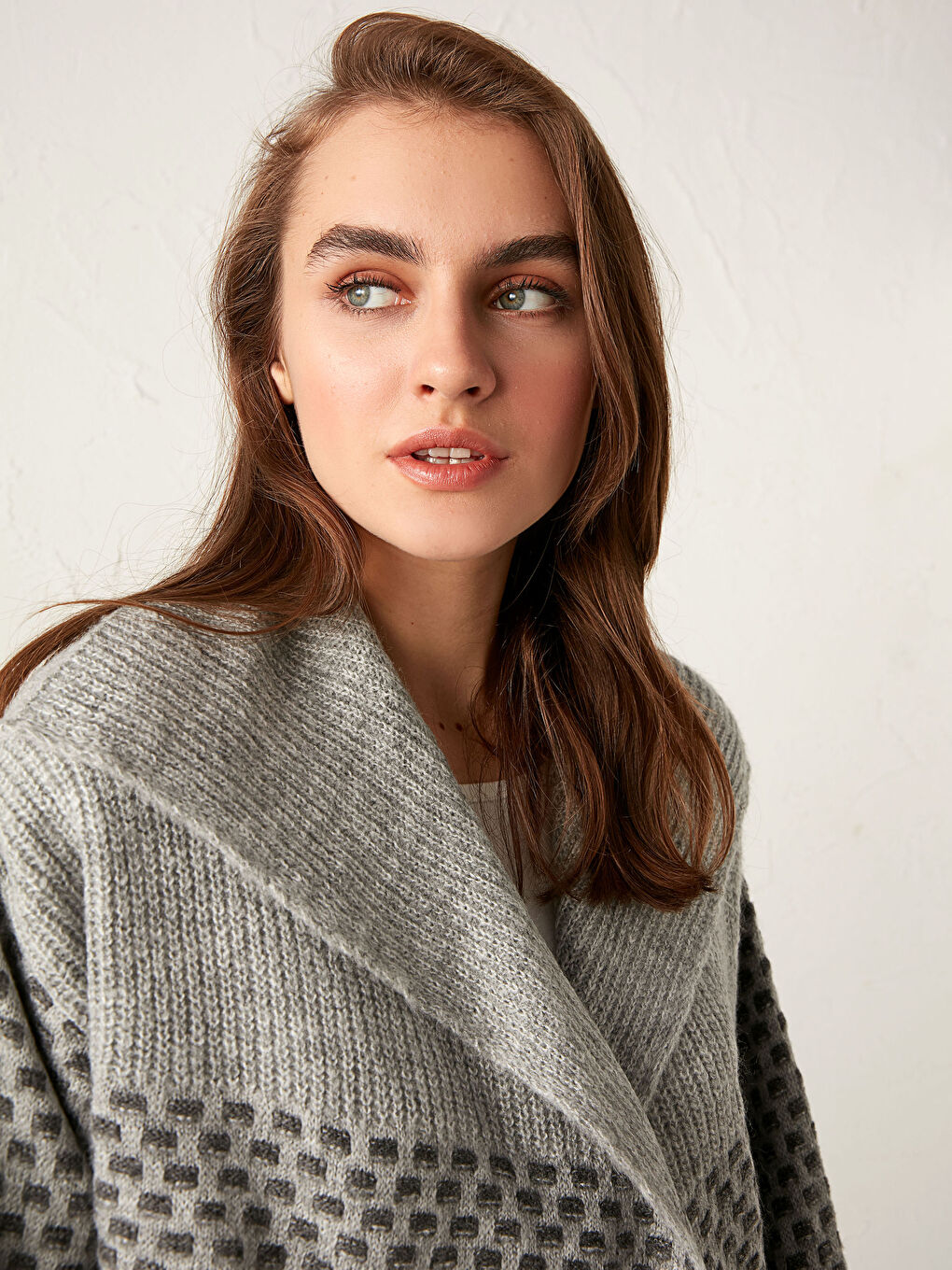 Gri Şal Yaka Uzun Kollu Kadın Triko Hırka-1