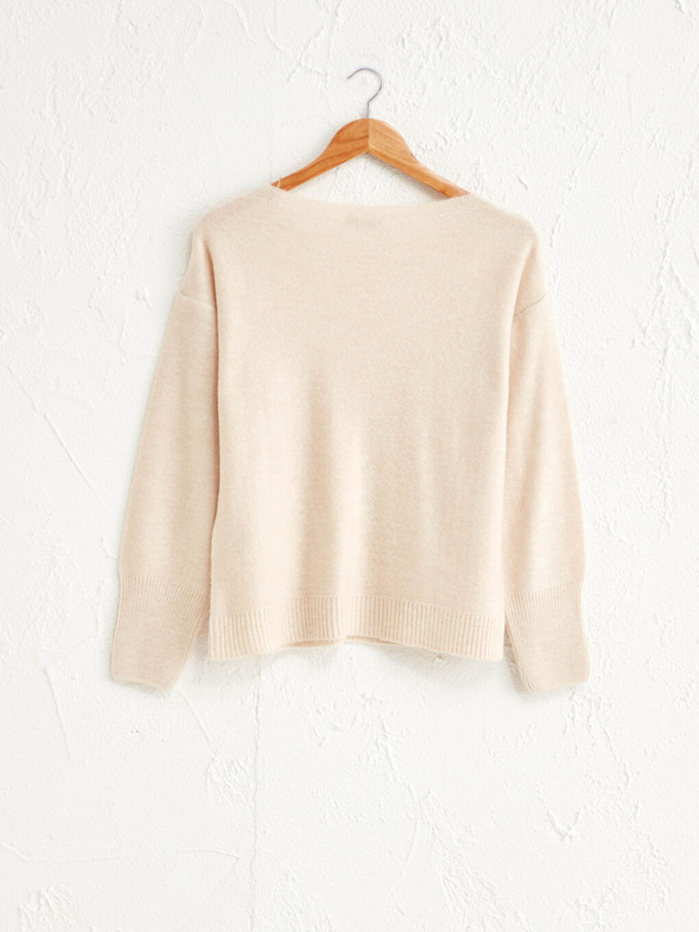 Өрнексіз қиғаш мойын трикотаж жемпір-7