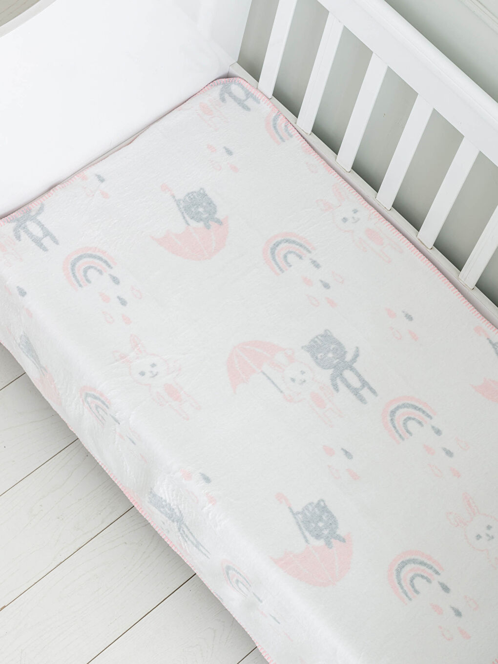 Couverture à motifs bébé fille-1