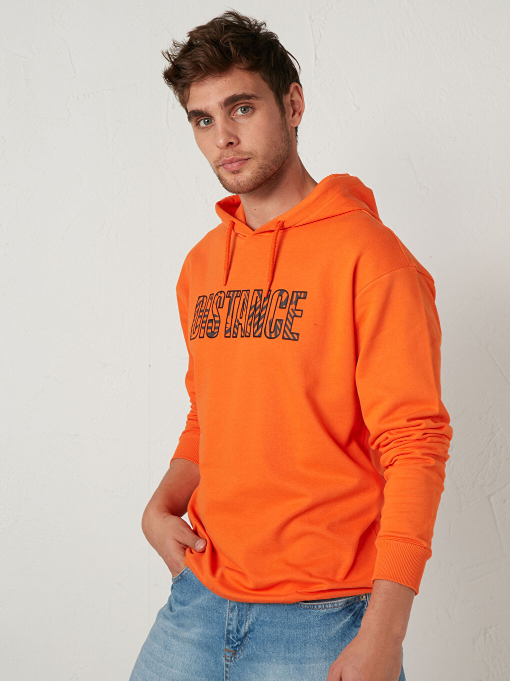 هودي مطبوع كم طويل للرجال