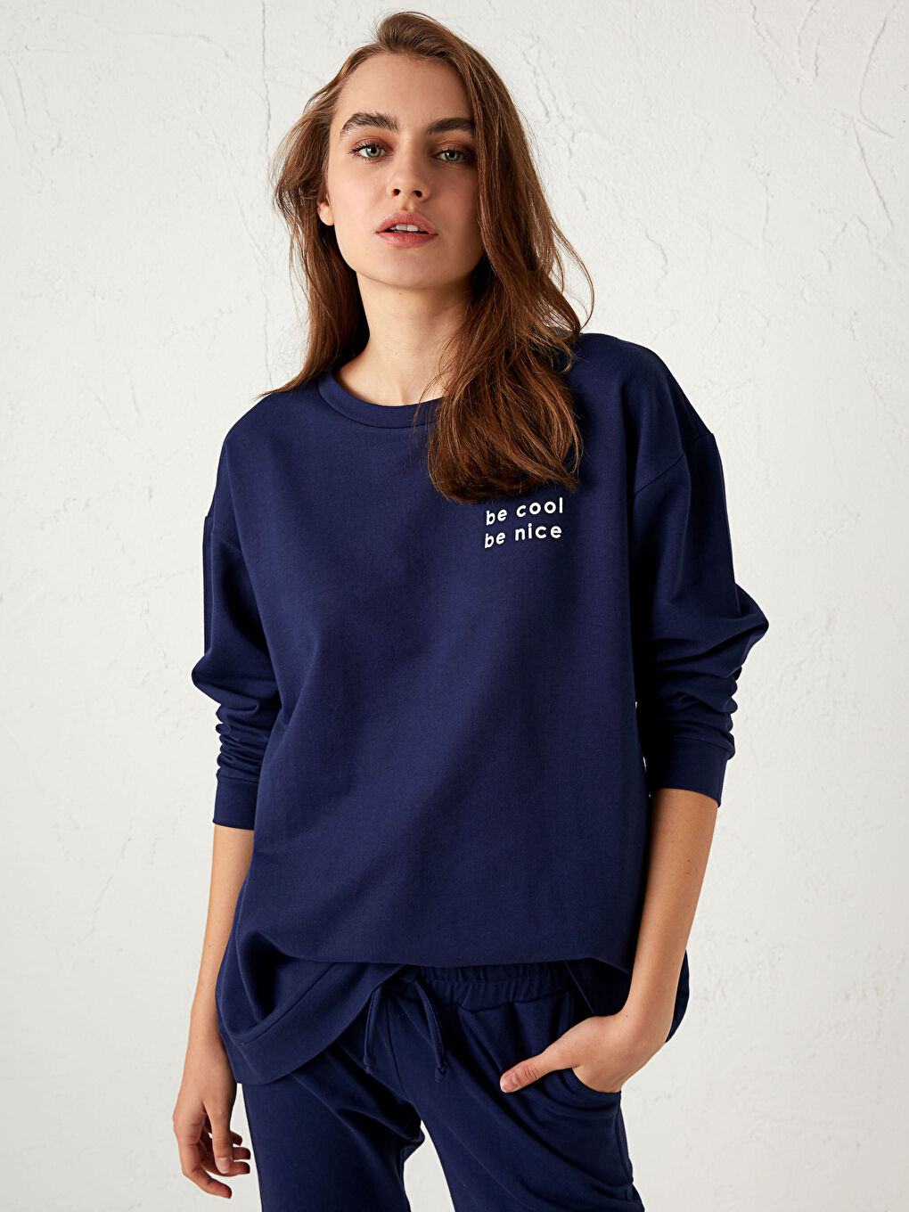 Свитшот для беременных с принтом-слоганом-3