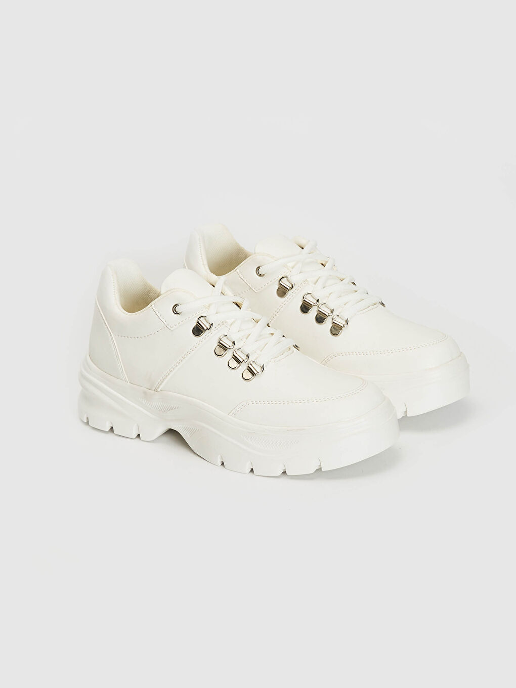 Beyaz Kadın Bağcıklı Sneaker-1