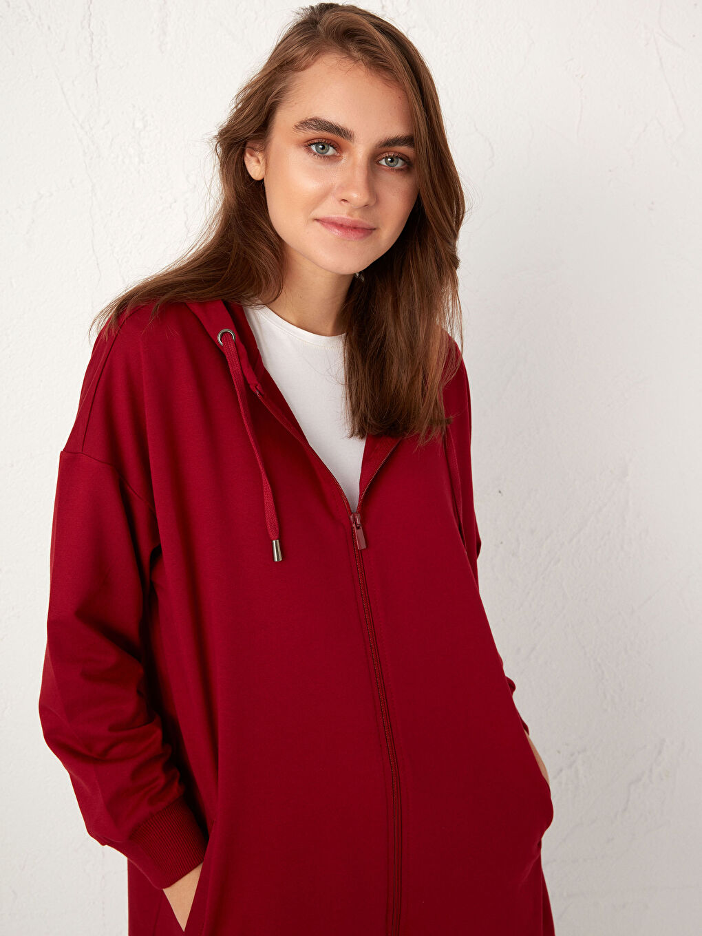 Bordo Kapüşonlu Fermuarlı Uzun Sweatshirt-1