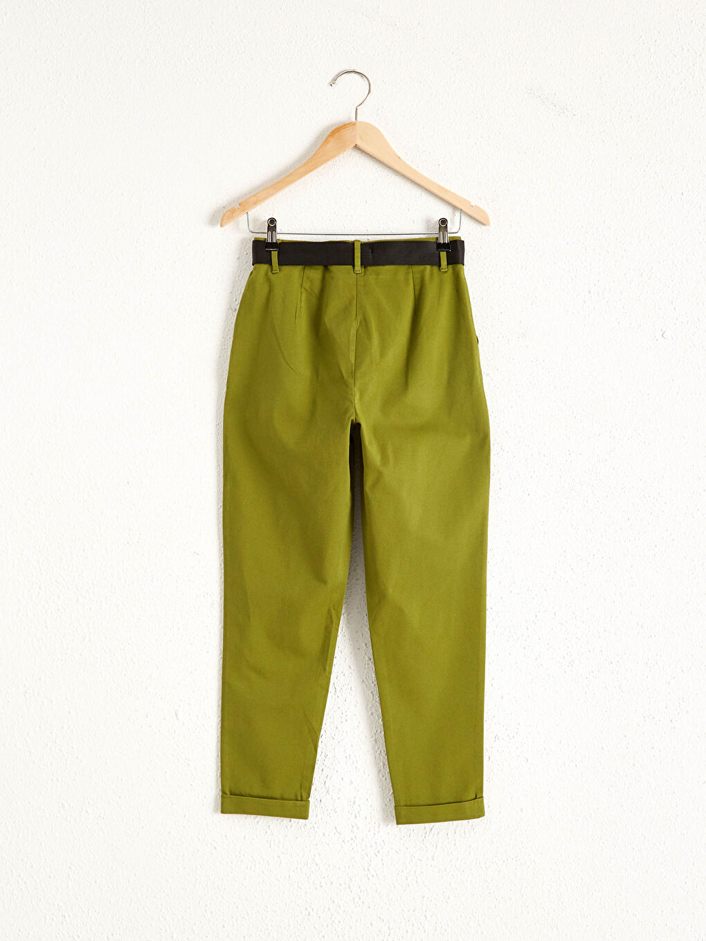 Comfortable Fit Straight Pocket Belt Detail Women's Trousers-1