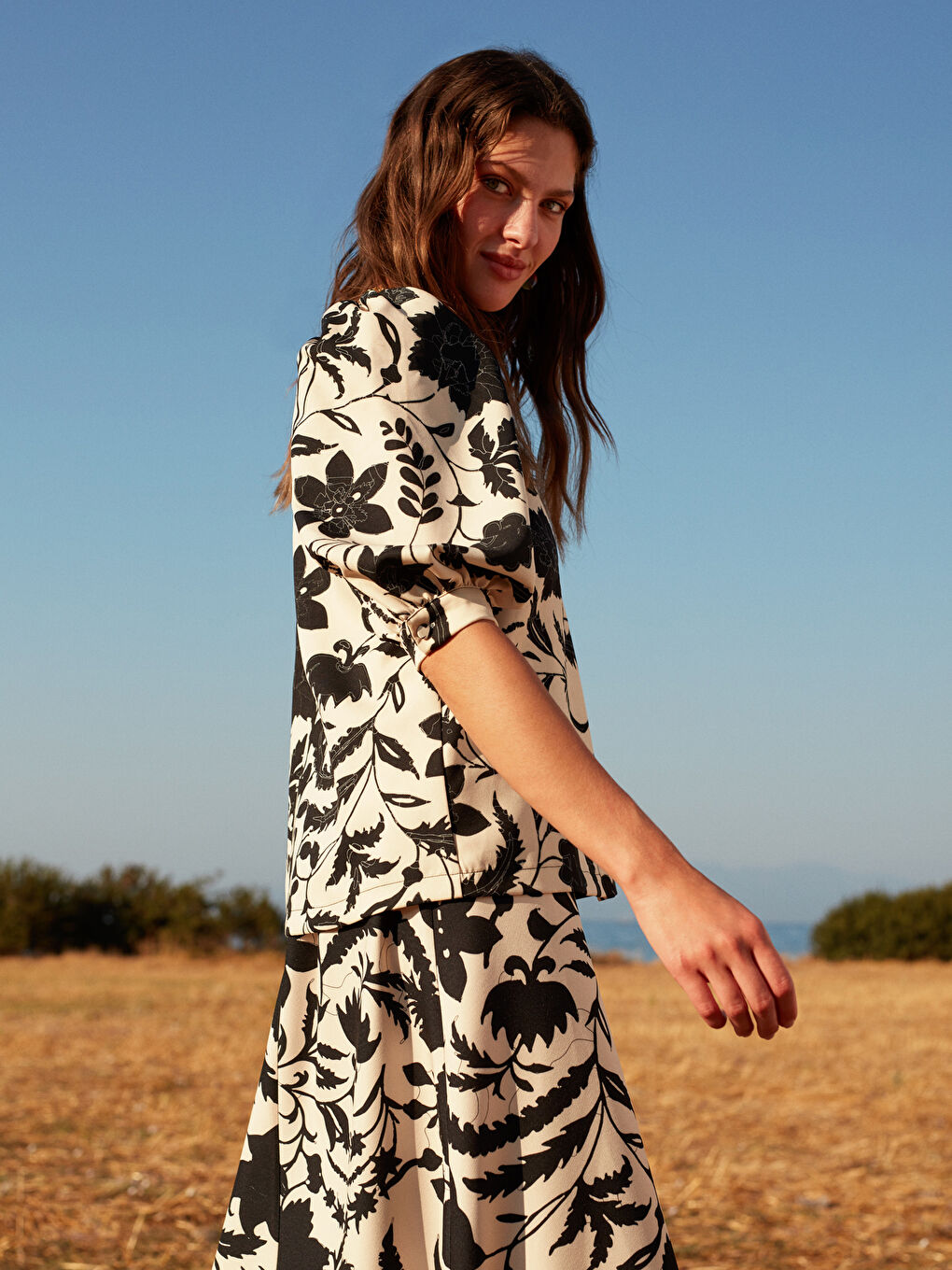 Blouse Florale à Col Rond pour Femmes-2