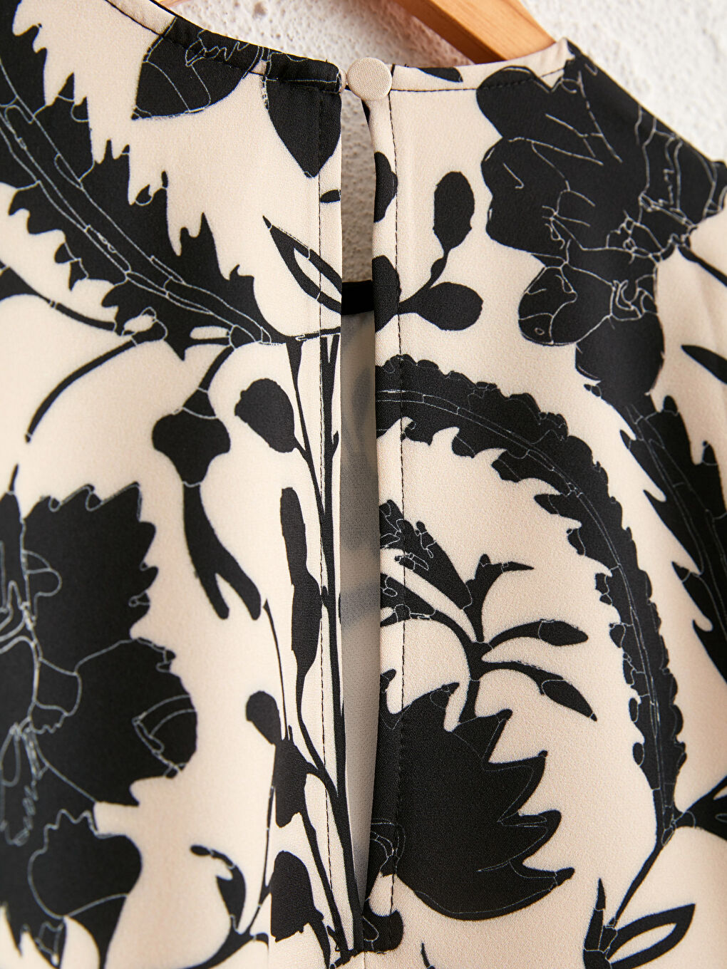 Blouse Florale à Col Rond pour Femmes-4