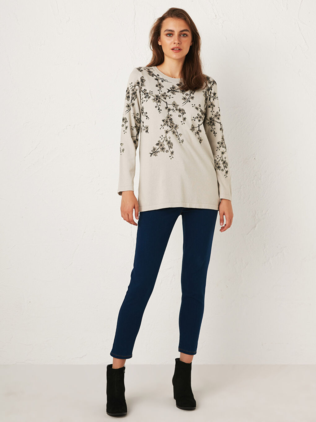 Bej Bisiklet Yaka Baskılı Uzun Kollu Kadın Triko Kazak-2