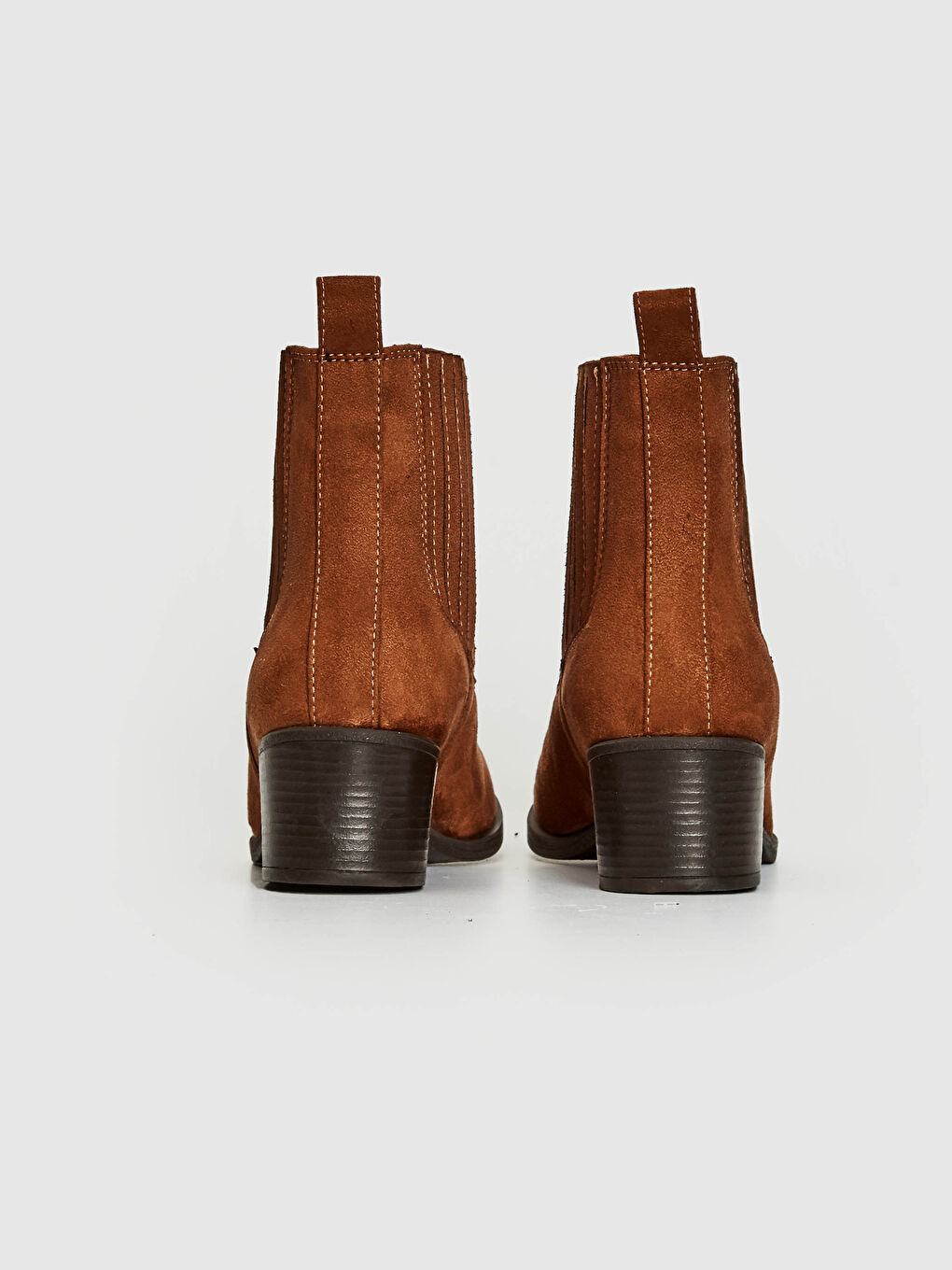 Bej Kadın Süet Görünümlü Topuklu Bot-4