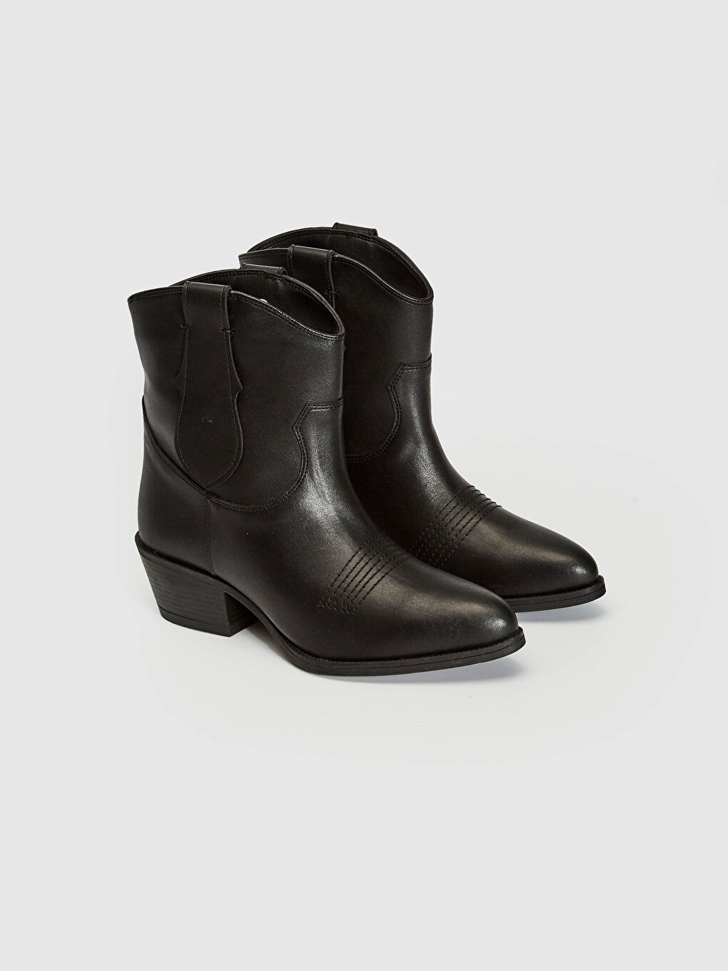 Siyah Kadın Deri Görünümlü Bot-4