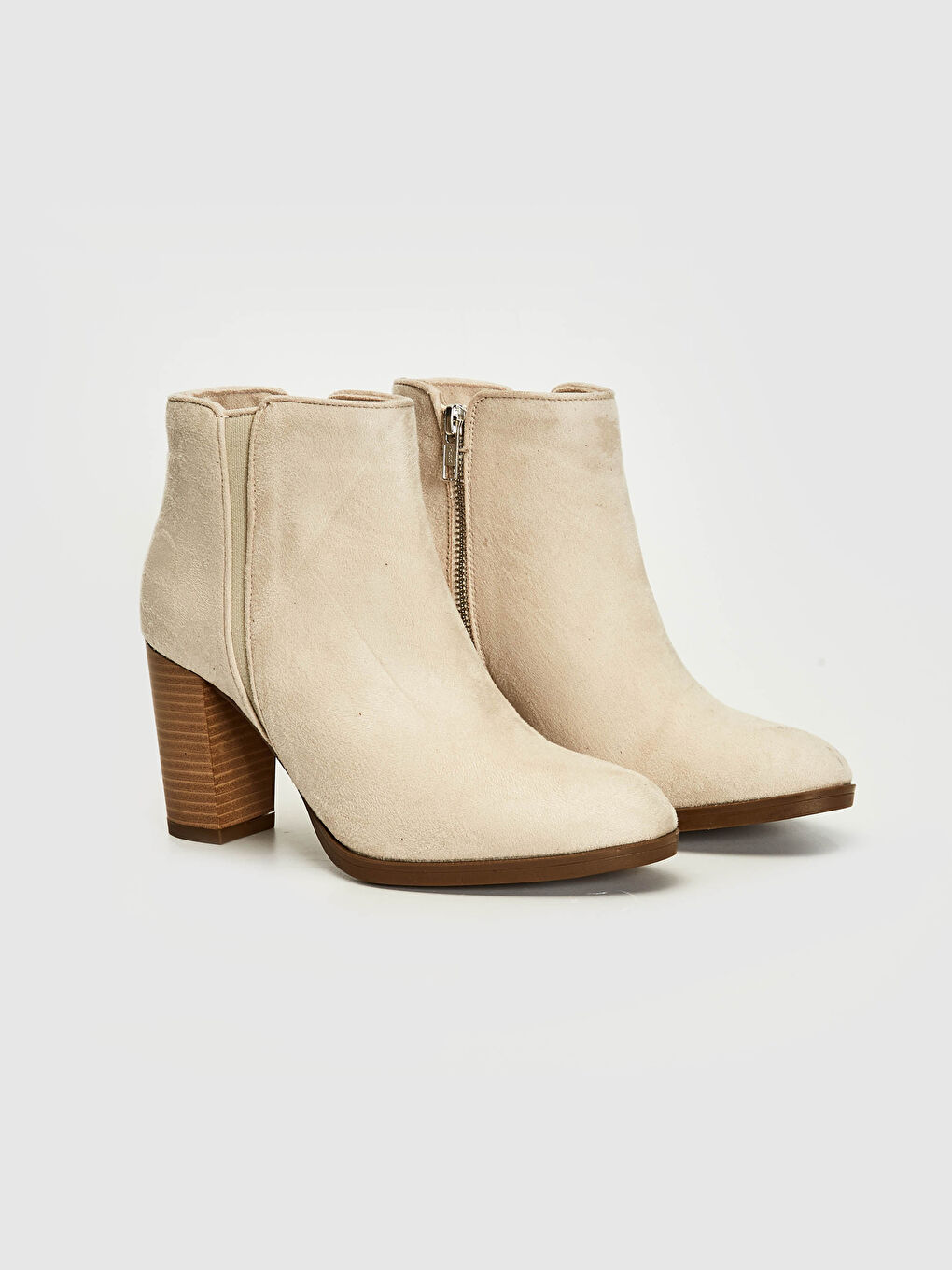 Bej Kadın Süet Görünümlü Topuklu Bot