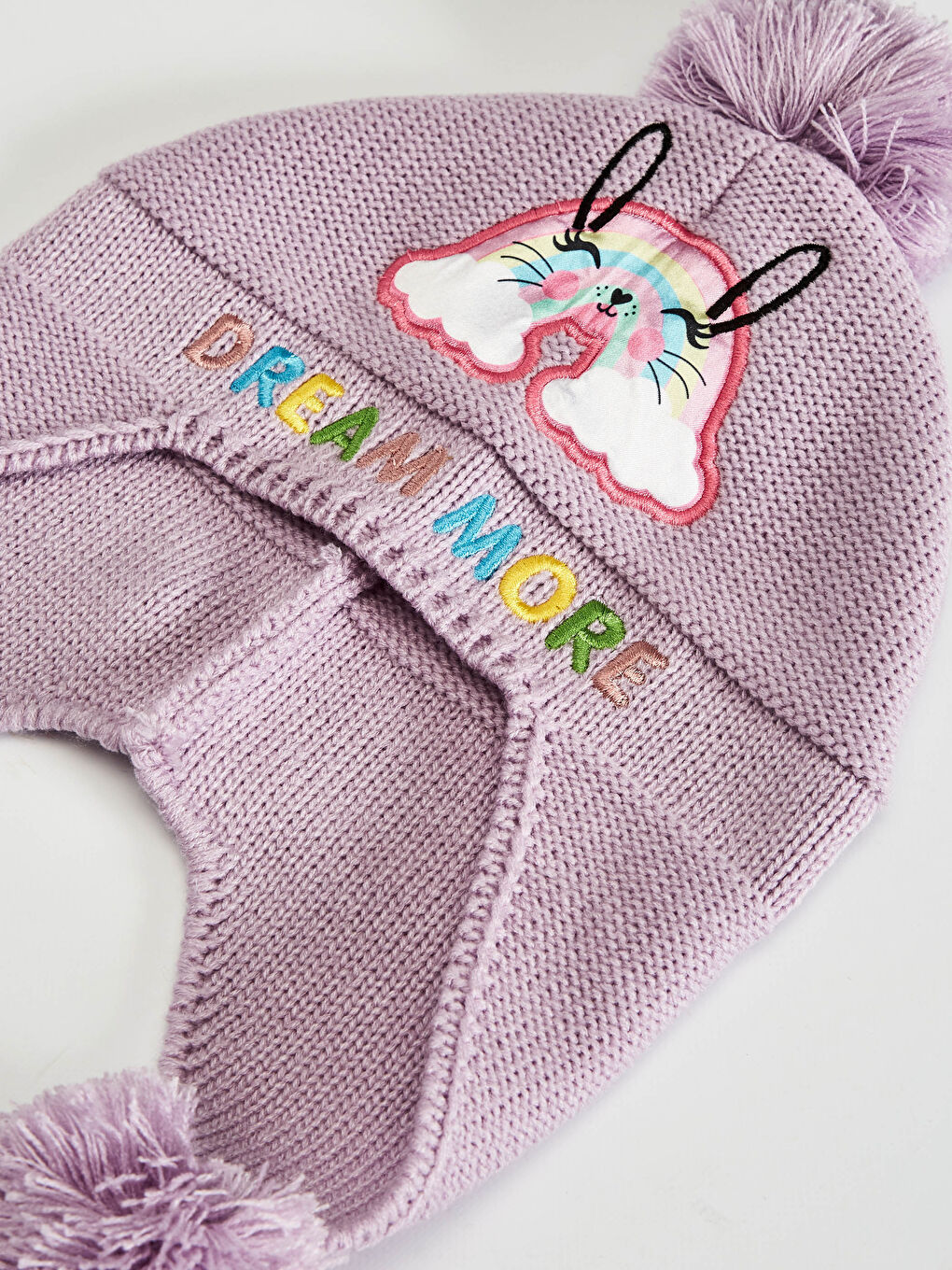 გოგონას ტრიკოტაჟის ბერეტი პომპონებით-1