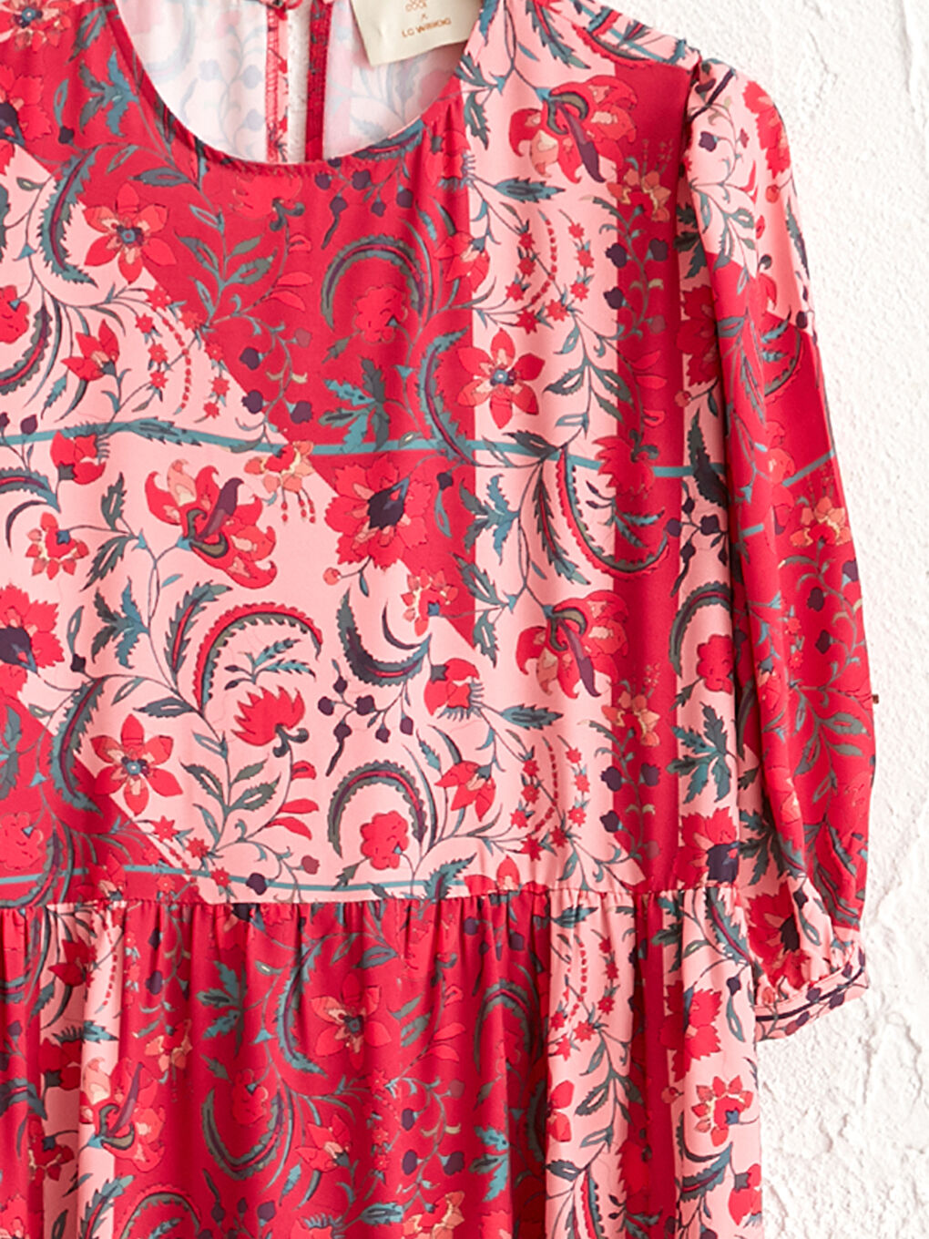 Kırmızı Çiçekli Kadın Elbise-6