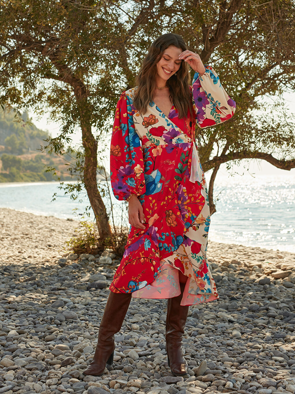 LC WAIKIKI Geblümtes Damen Kleid mit Gürtel -0WEM55Z8-LRA