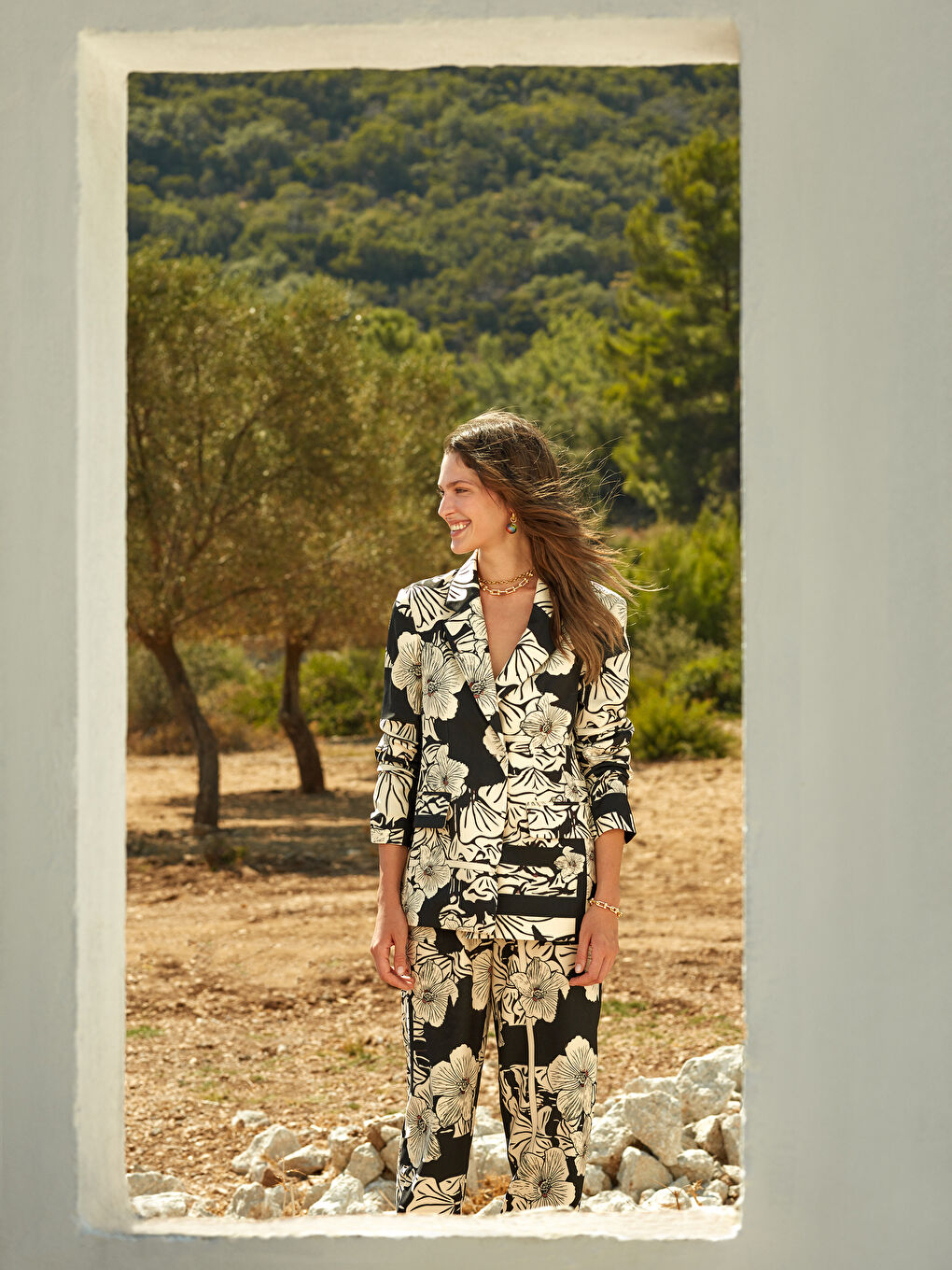 Siyah Çiçekli Kadın Blazer Ceket-3