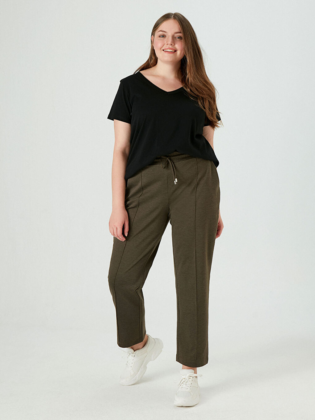 Спортивные брюки с эластичной резинкой на талии-2