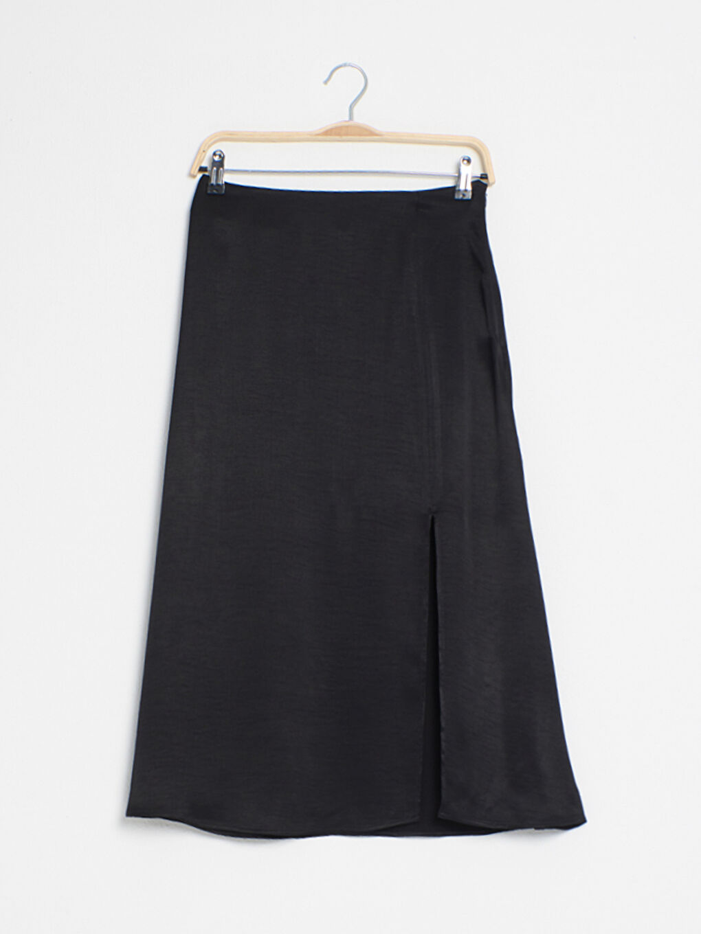 تەنوورەی ئافرەتانی ئەی-لاین لە قوماشی ساتەنی و کەمەری ئاسایی-1