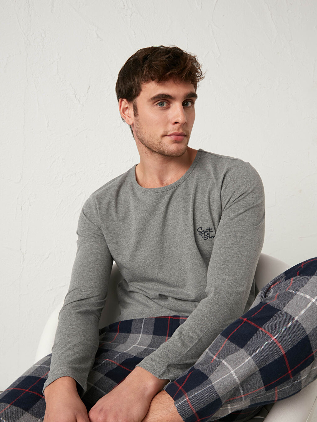 Gri Standart Kalıp Pijama Takımı-3