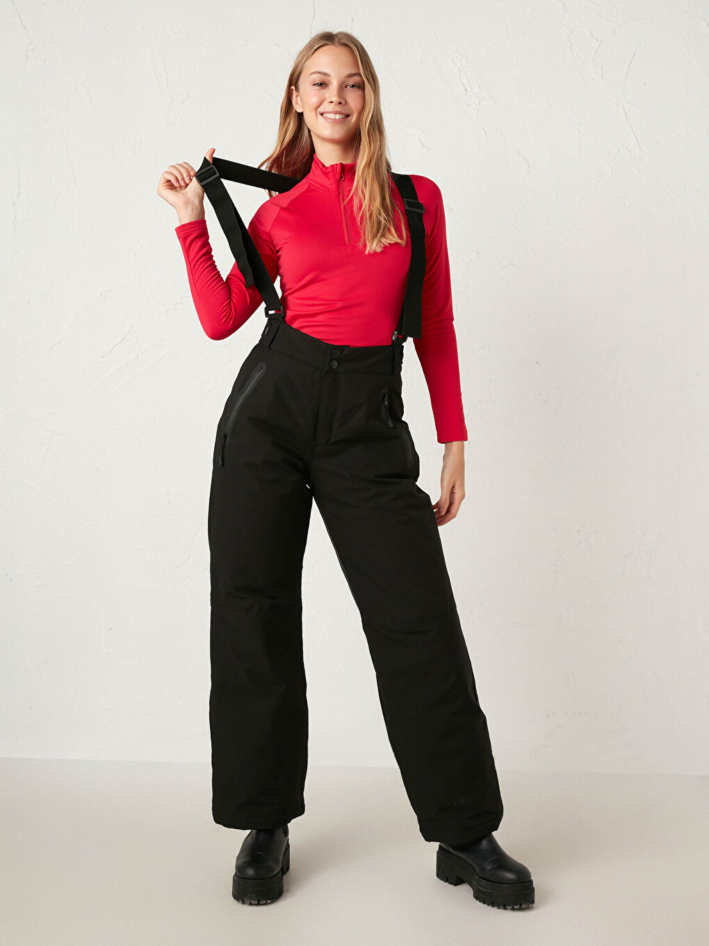 Siyah Askılı Kayak Pantolonu